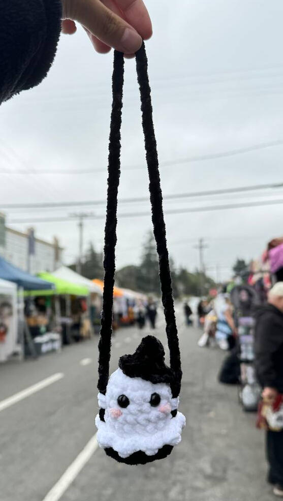 Ghost Hanger